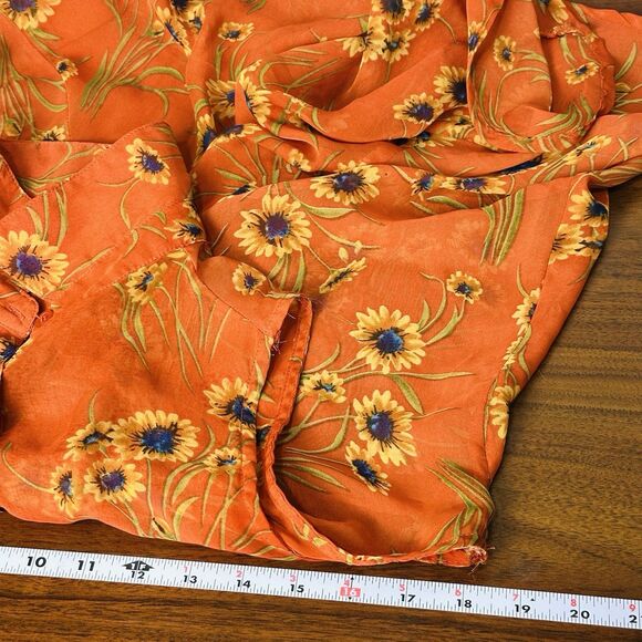 Womens Hi Low Top Size S Sunflower Dutton Yellowstone Boho Western Festival - Picture 10 of 11